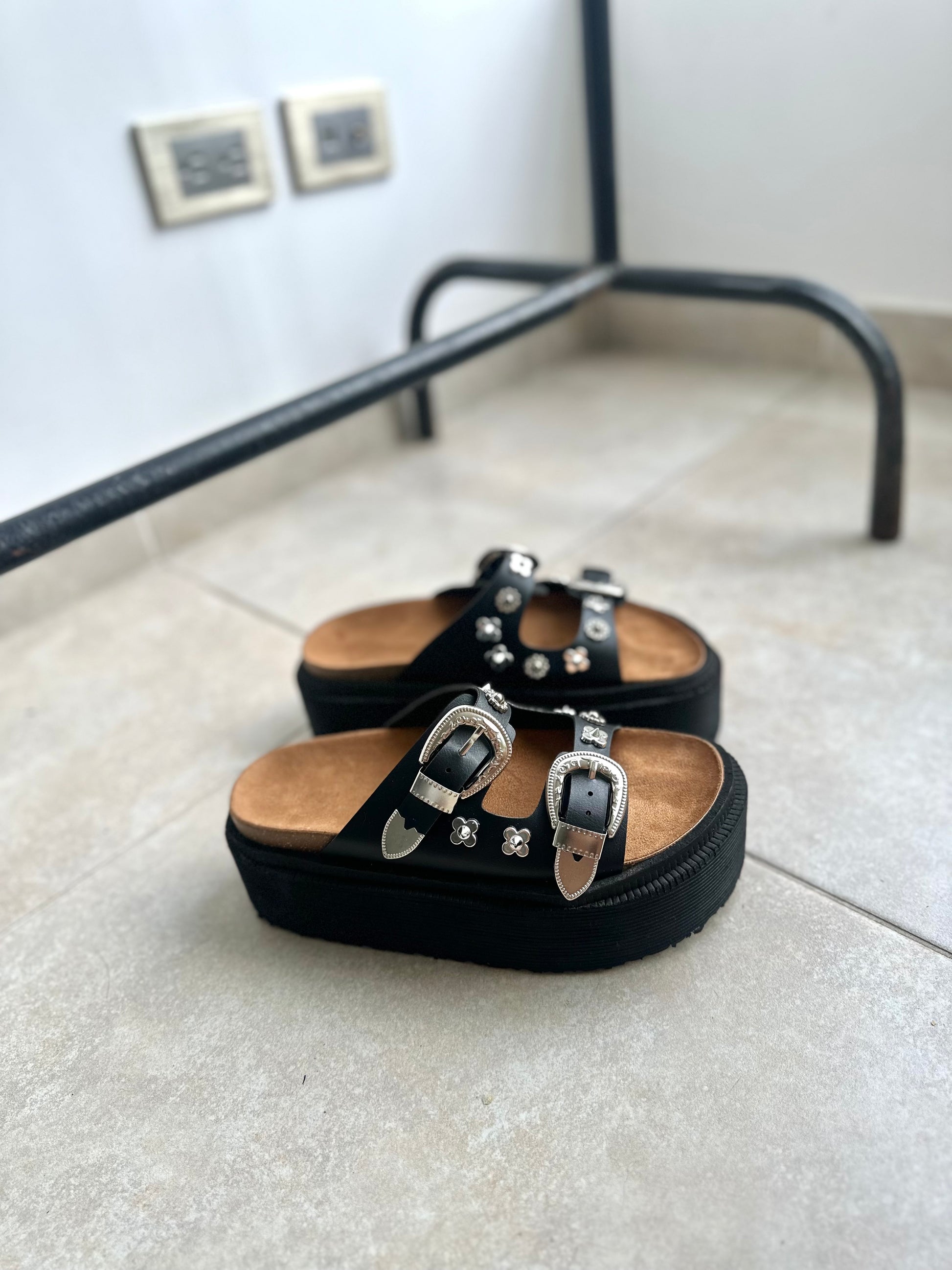 ÁUREA PINS (sobre pedido)