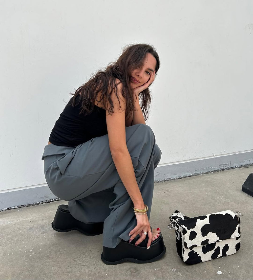 KIM EN CUERO SINTÉTICO (SOBRE PEDIDO)