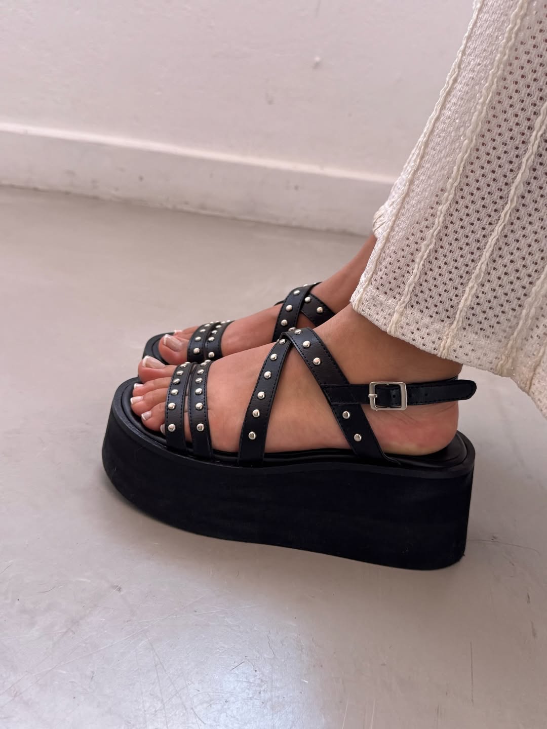 TAURIEL EN CUERO SINTÉTICO (SOBRE PEDIDO)