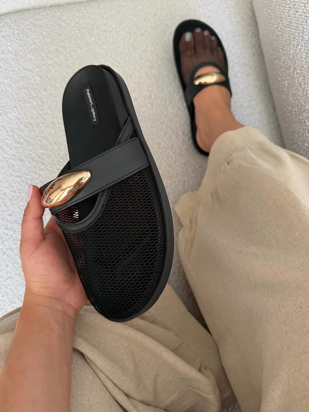 CATALINA EN MALLA x NEGRO CUERO SINTÉTICO
